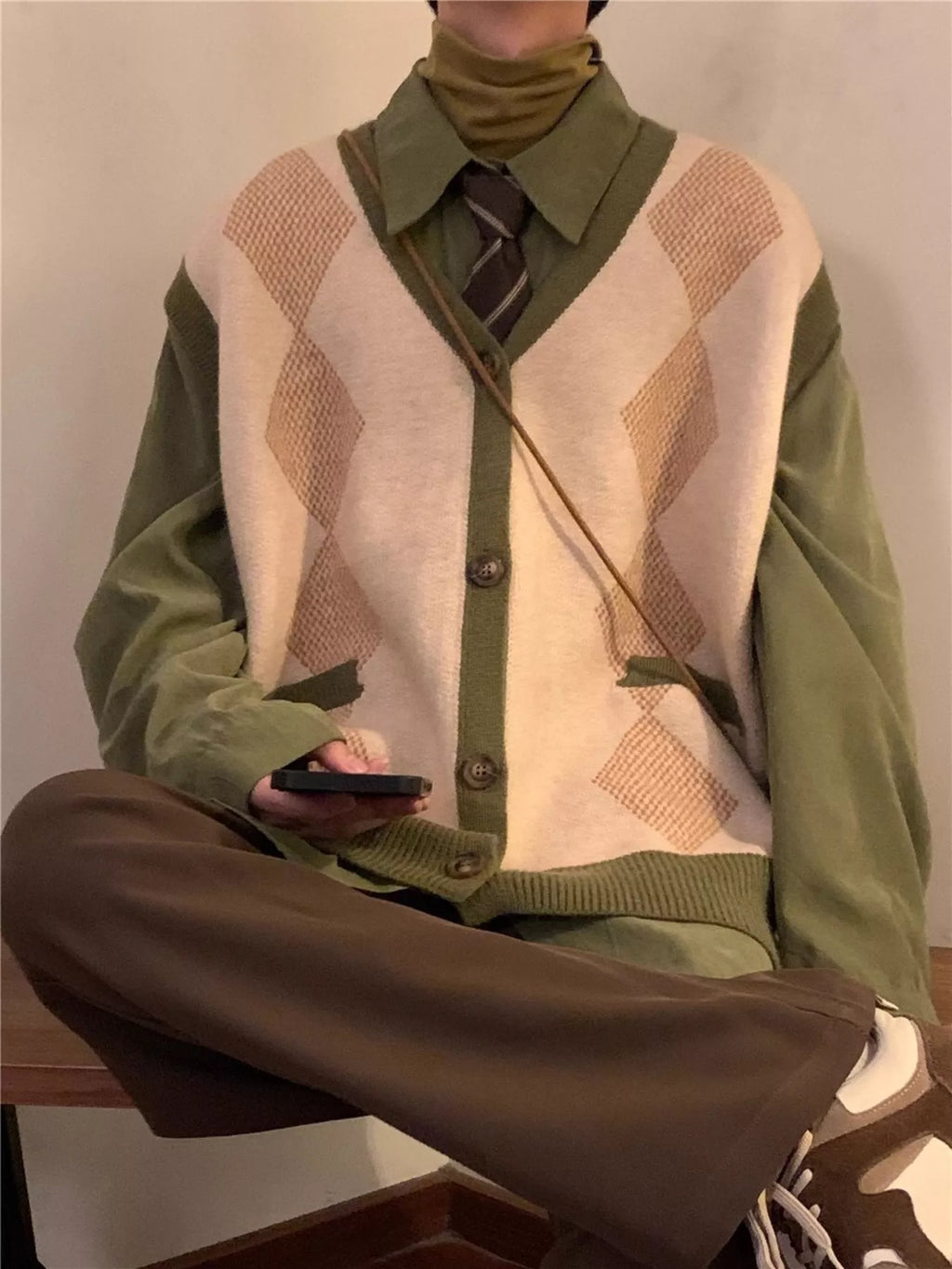 Men's Argyle Knit Button-Up Sweater Vest