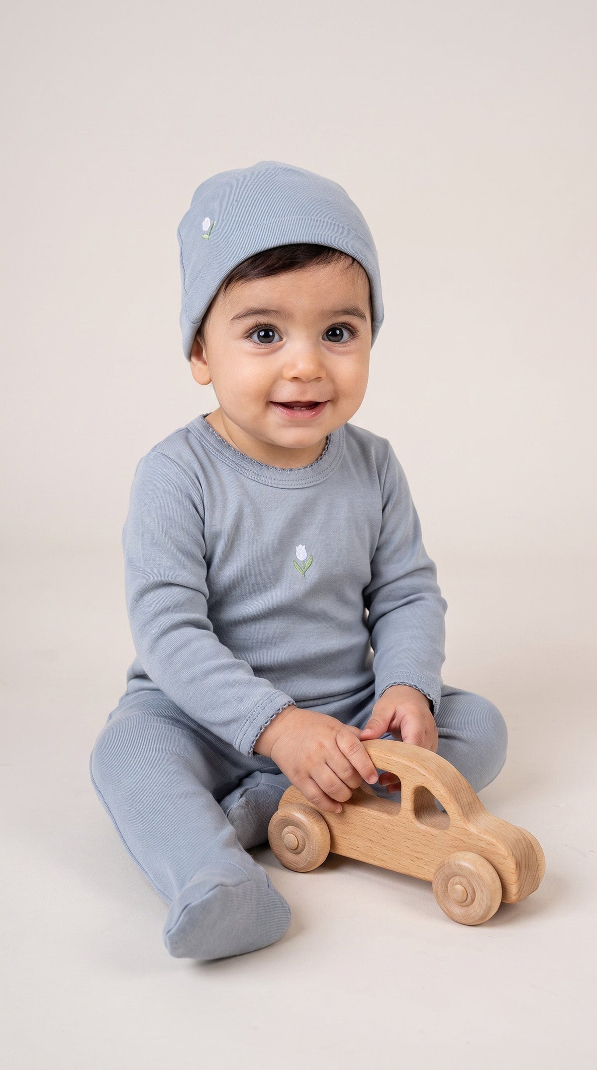 Baby Embroidered Flower Cotton Footie & Hat Set