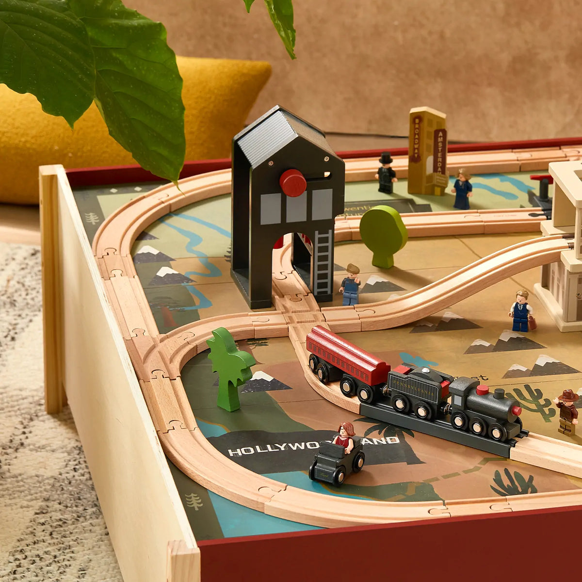 Tiny Land 1920 Railway Adventure Train Table