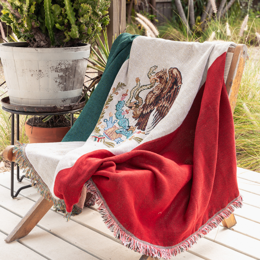 CEIBO HOUSE Mexico Flag Woven Cotton-Blend Throw Blanket