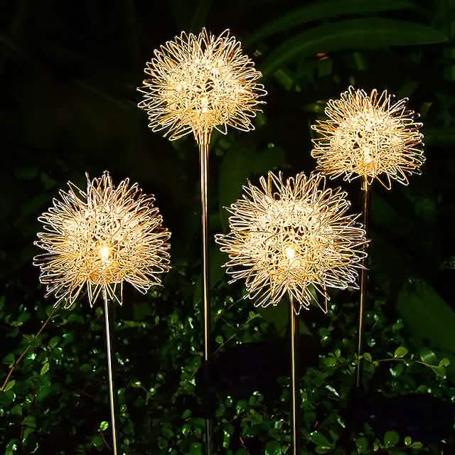 Solar Dandelion Lawn Lights – 2-Pack