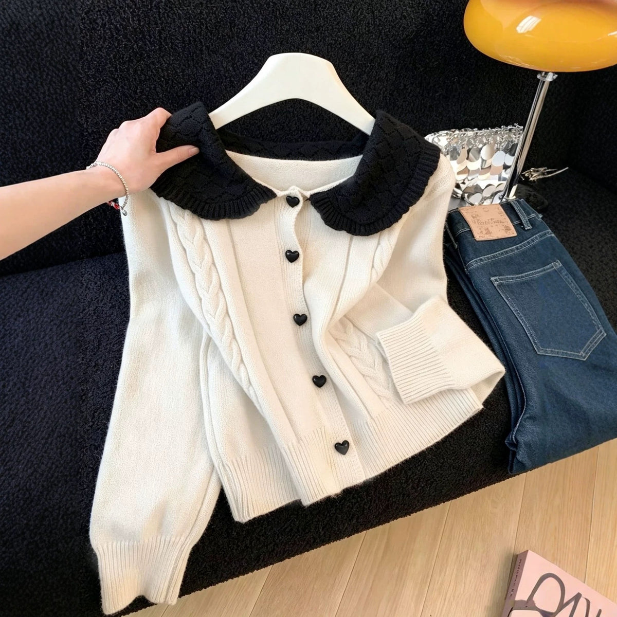 Women's 3D-Pattern Long-Sleeve Sweater