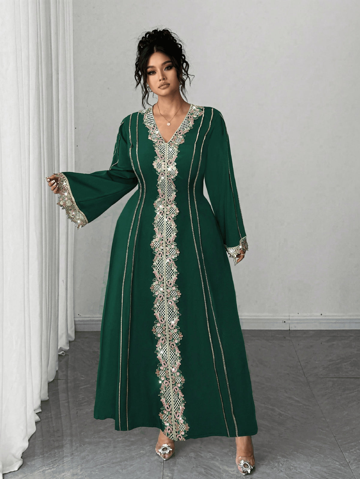 Women's Plus Size Lace Embroidered V-Neck Dress