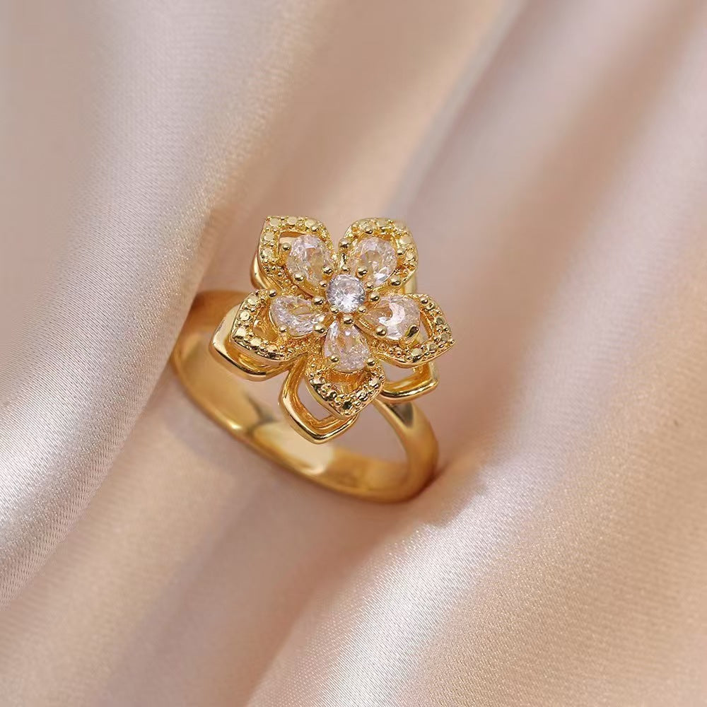 Floral Zircon Spinning Fashion Ring