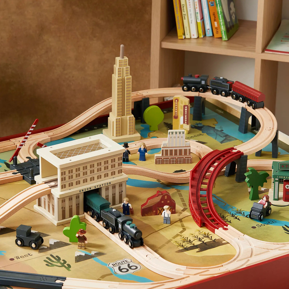 Tiny Land 1920 Railway Adventure Train Table