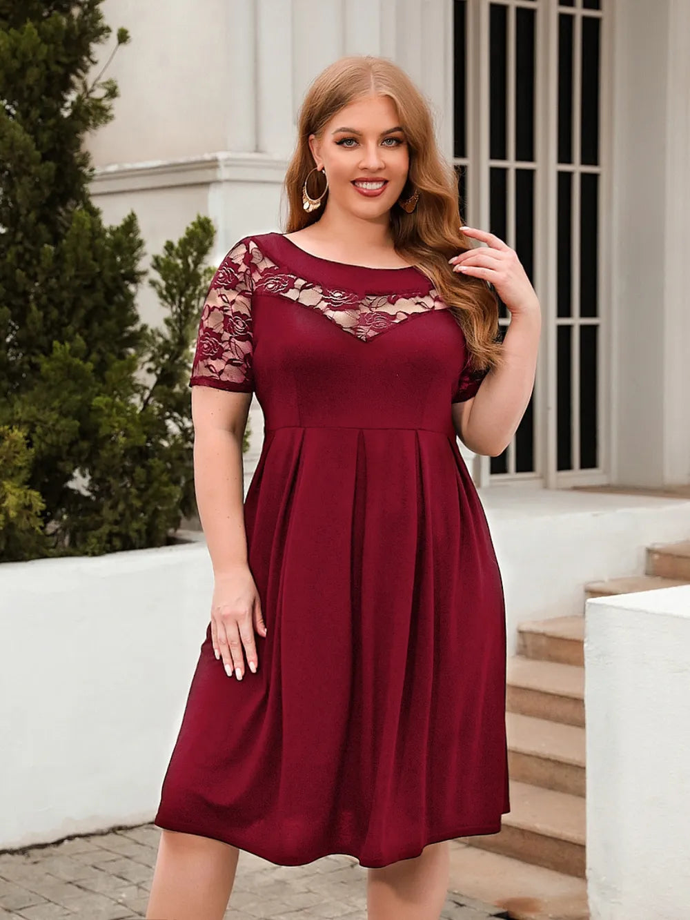 Women's Plus Size Ruched Short-Sleeve Dress