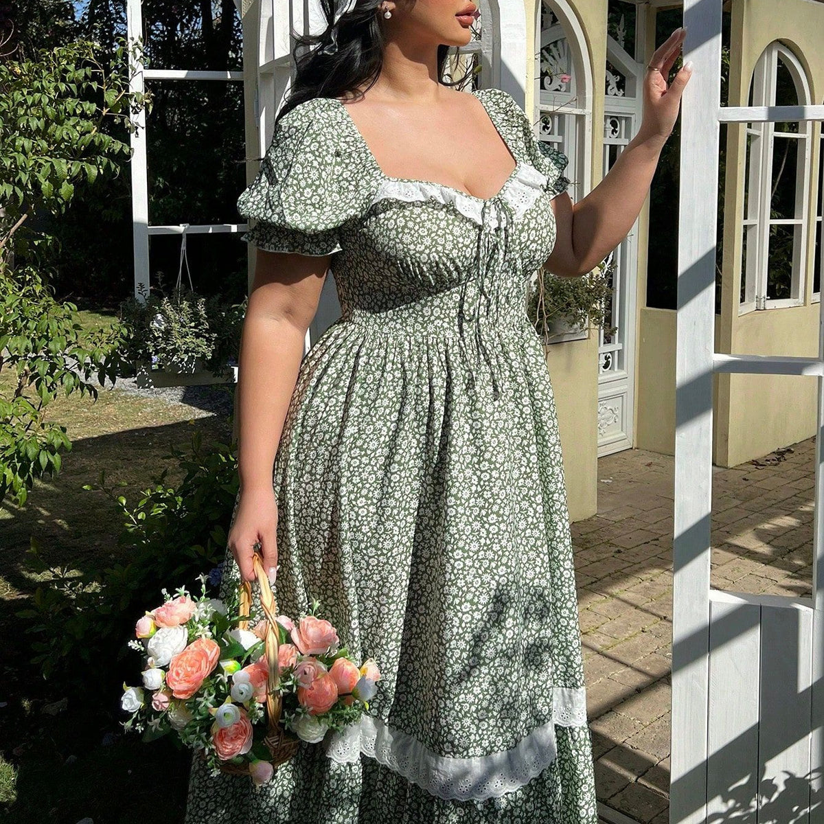 Women's Plus Size Ruffle Square-Neck Puff-Sleeve Dress