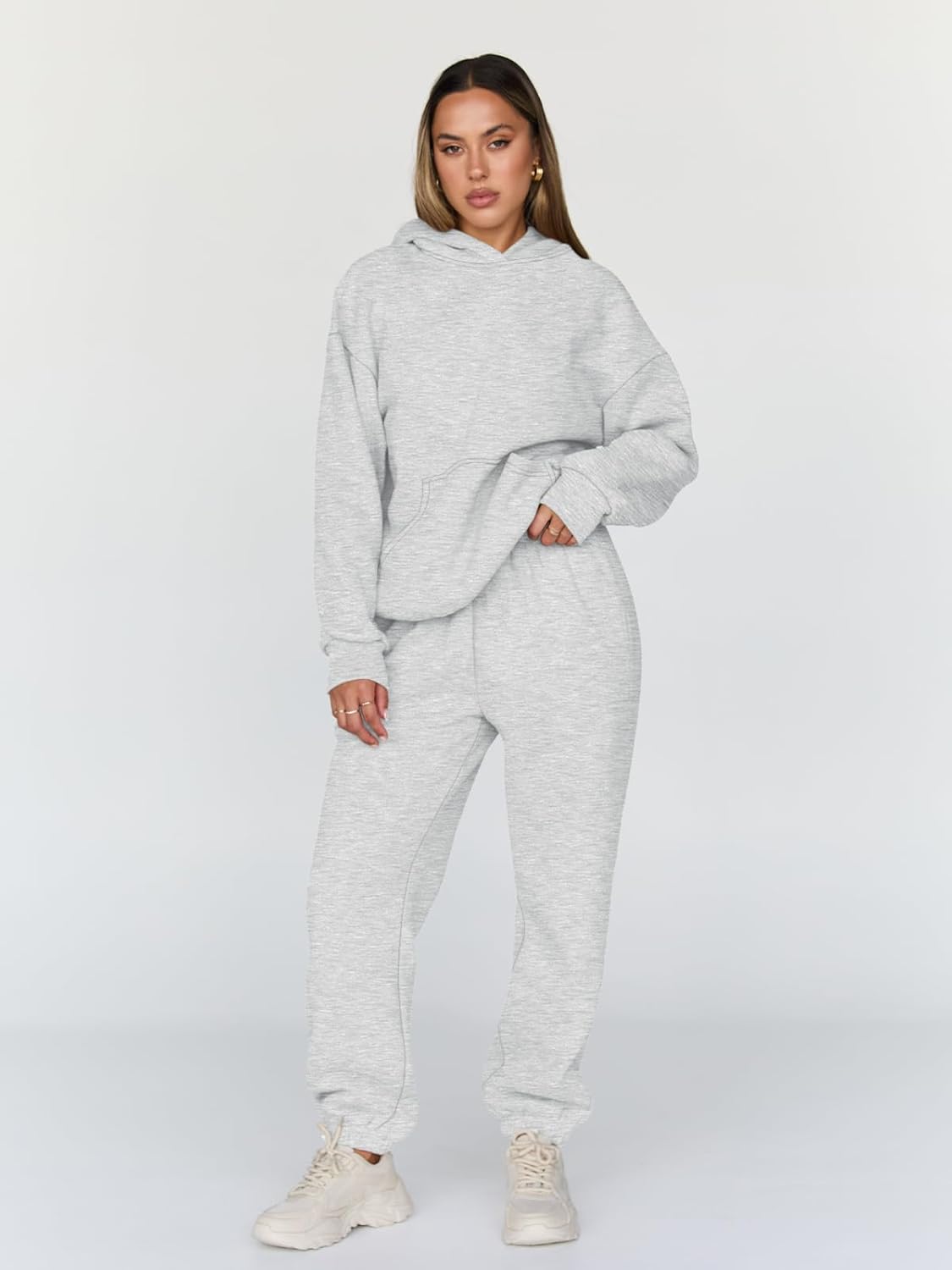Trendy Queen Women’s Hoodie & Sweatpants Set