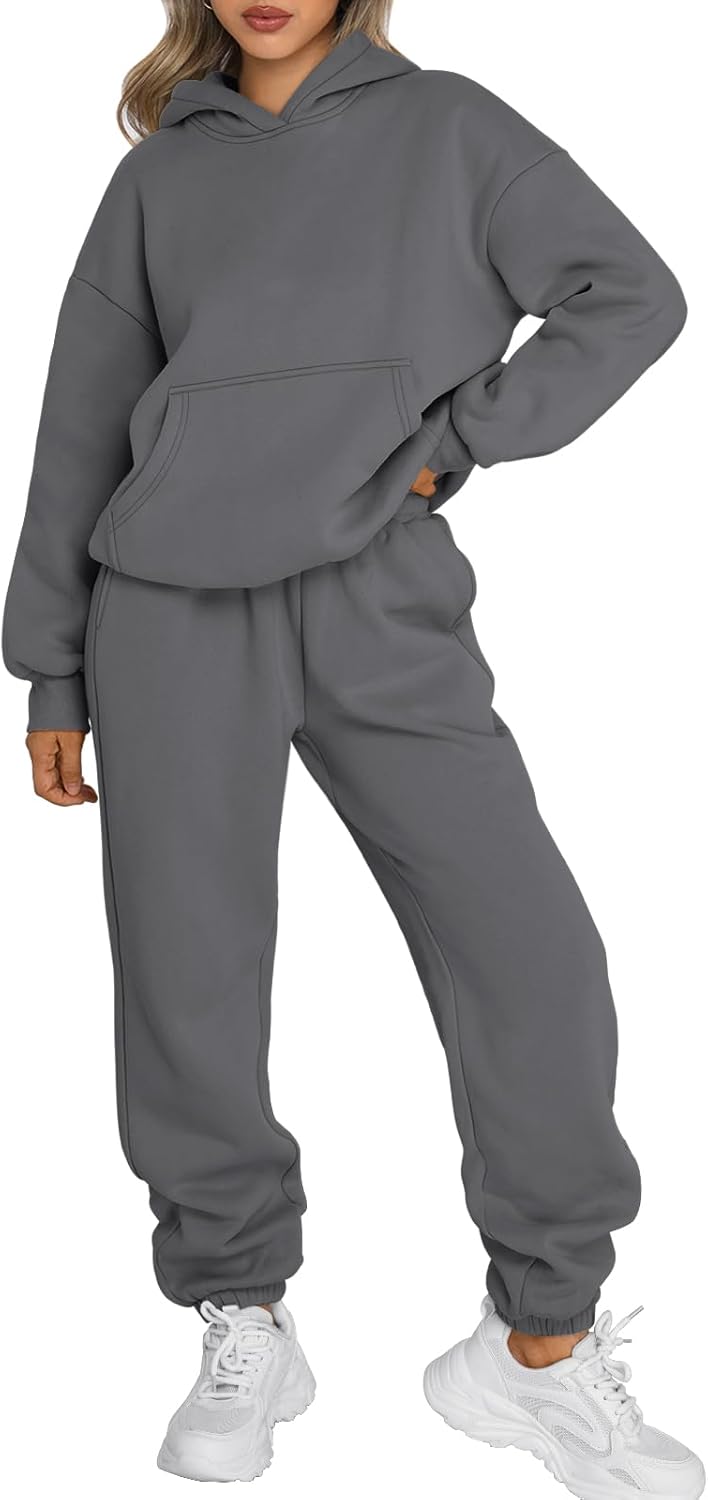 Trendy Queen Women’s Hoodie & Sweatpants Set