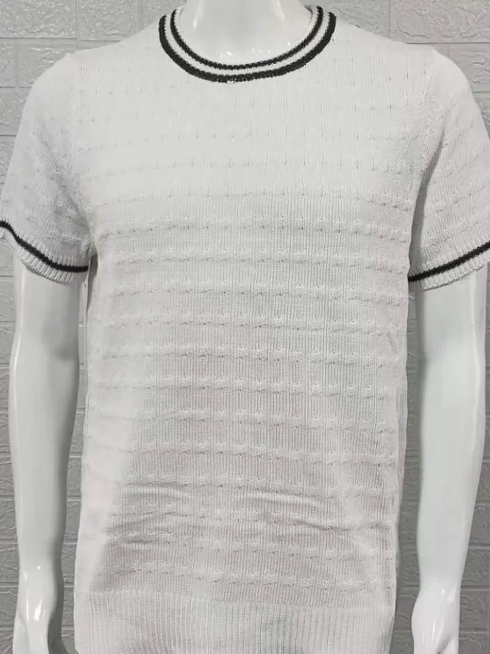 Men's Plus Size Textured Contrast-Trim T-Shirt
