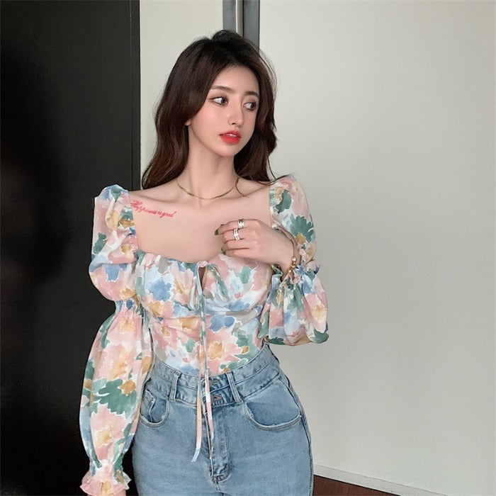 Retro Bow-Detail Puff-Sleeve Top