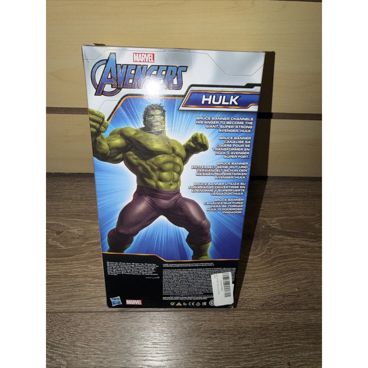 Hasbro Marvel Hulk Titan Hero 11.5-Inch Figure