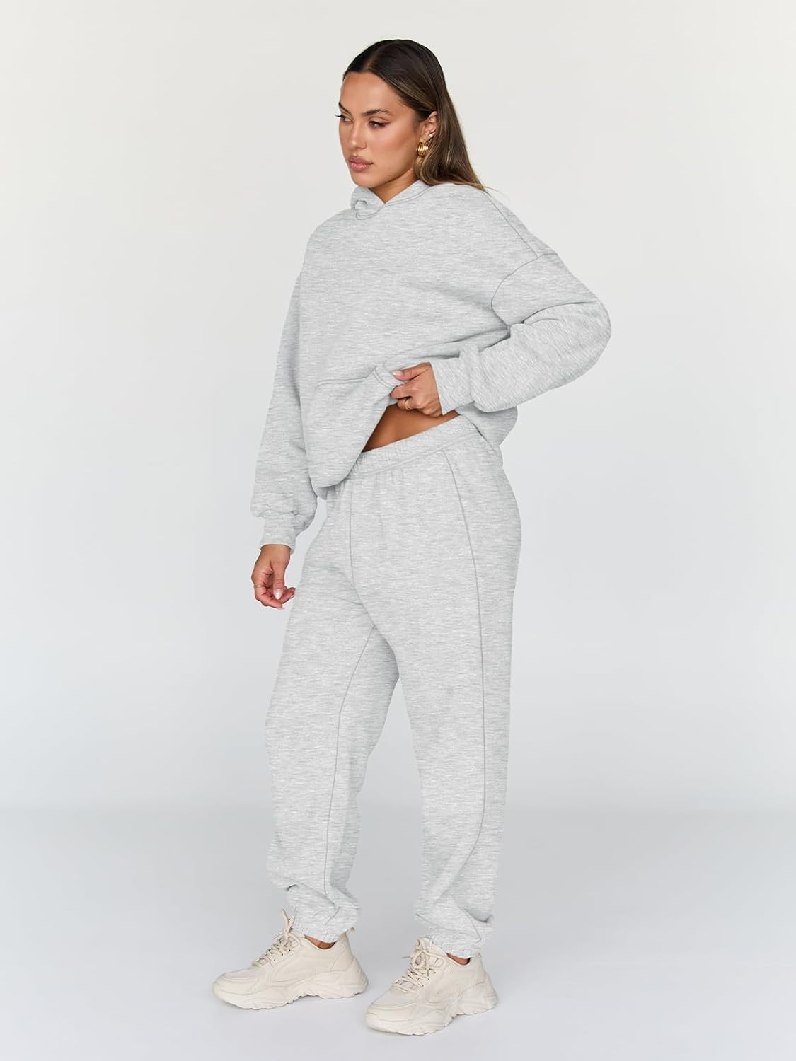 Trendy Queen Women’s Hoodie & Sweatpants Set