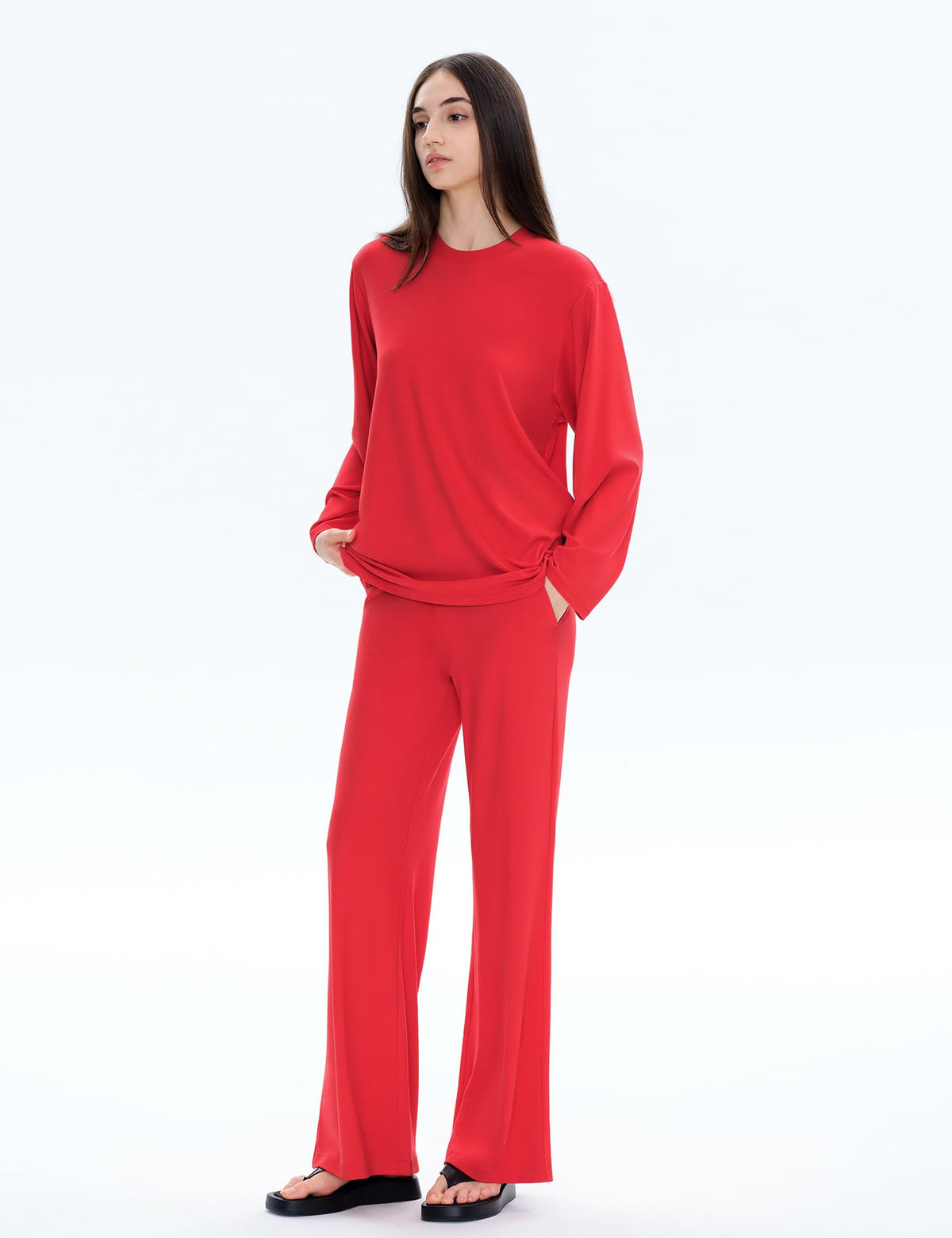 C202 Women’s Rayon-Blend Sweatsuit — Scarlet, XL