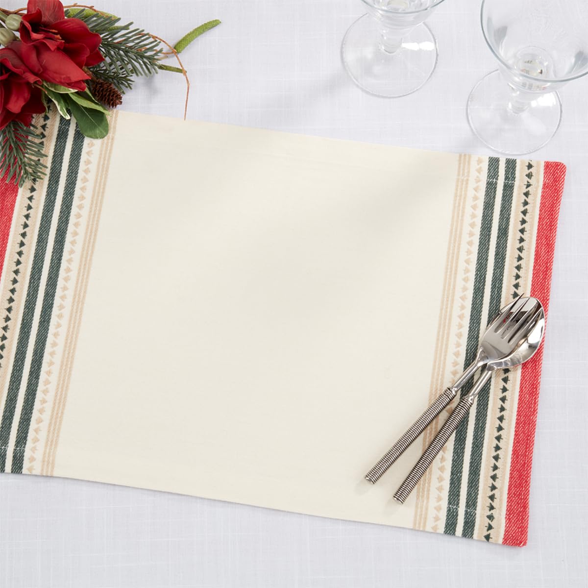 Dobby-Woven Christmas Tree Table Linens