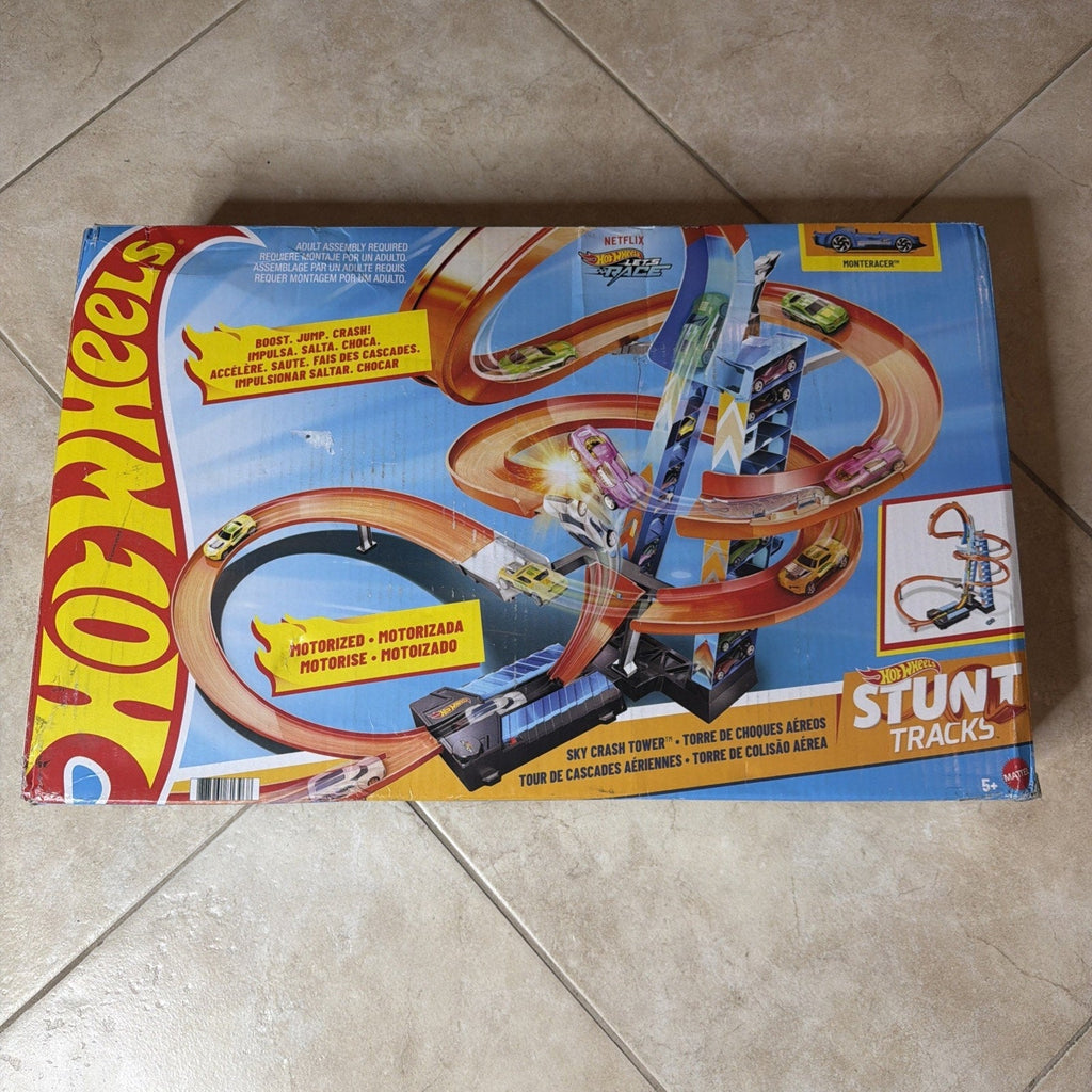 Hot Wheels Sky Crash Tower Motorized Track Set