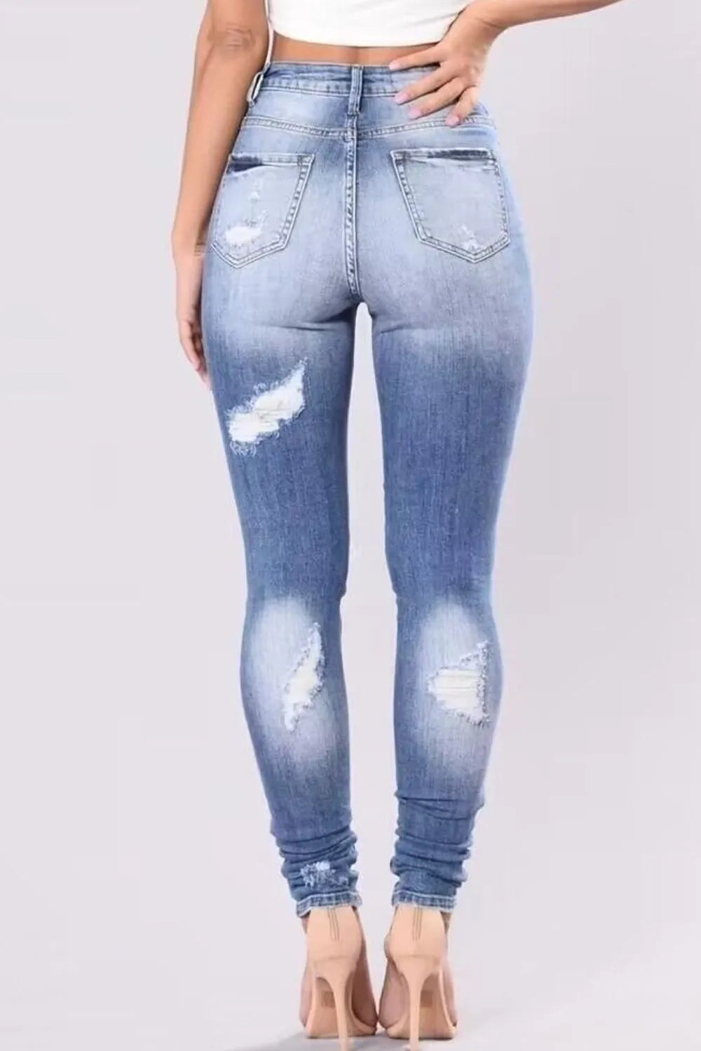 Women's Plus Size Distressed Skinny Jeans