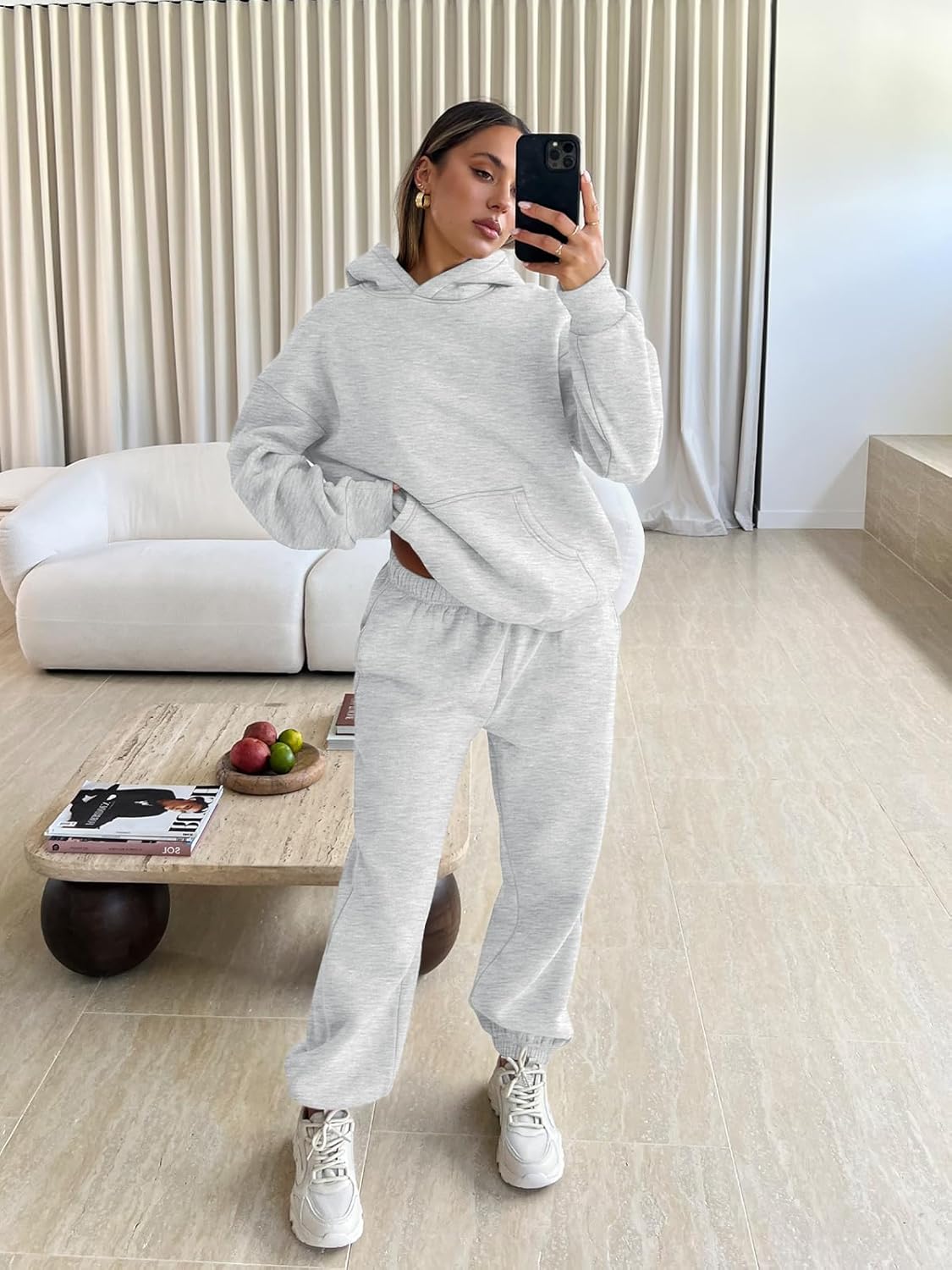Trendy Queen Women’s Hoodie & Sweatpants Set