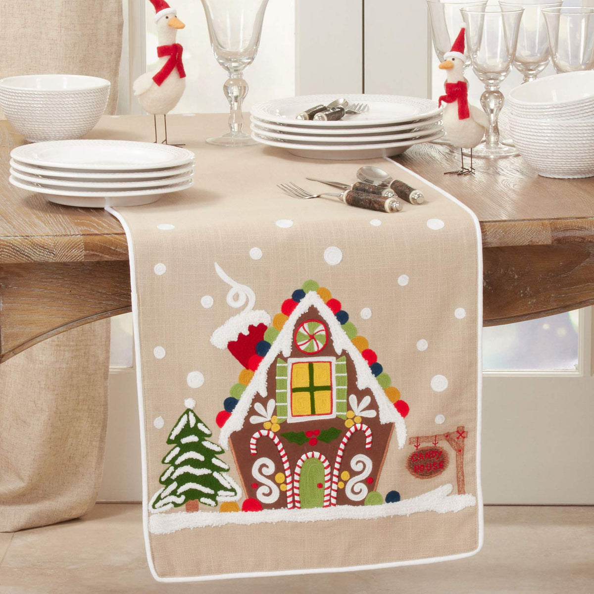 Gingerbread House Cotton Christmas Table Runner – 16 x 72 in