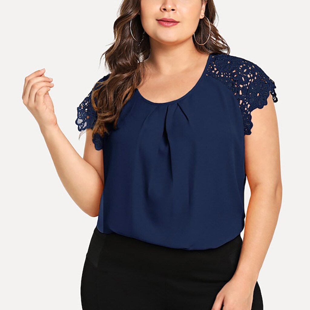 Women's Plus Size Floral-Lace Short-Sleeve Blouse