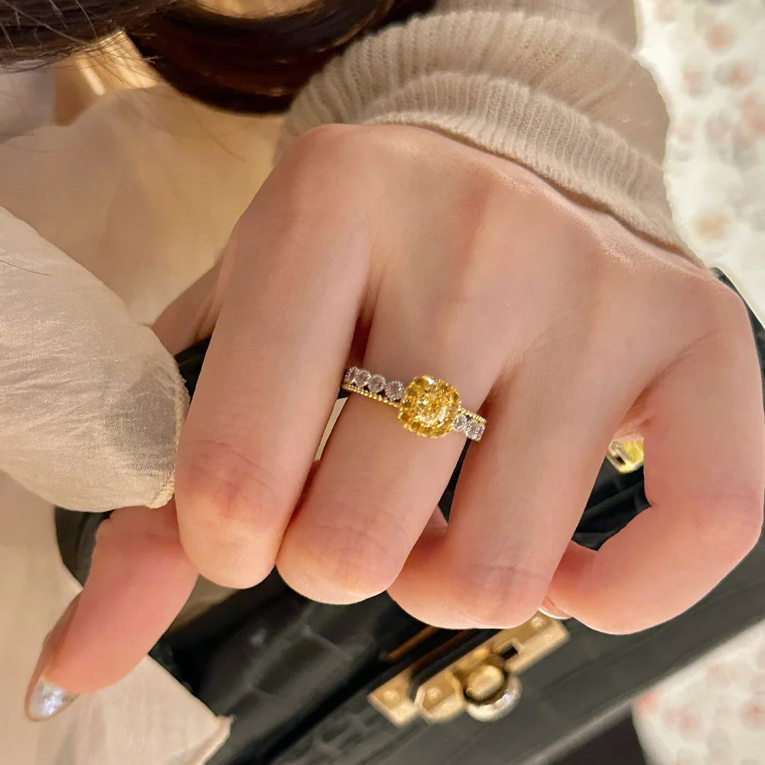 Yellow-Stone Sugar Cube & Pineapple Fashion Ring
