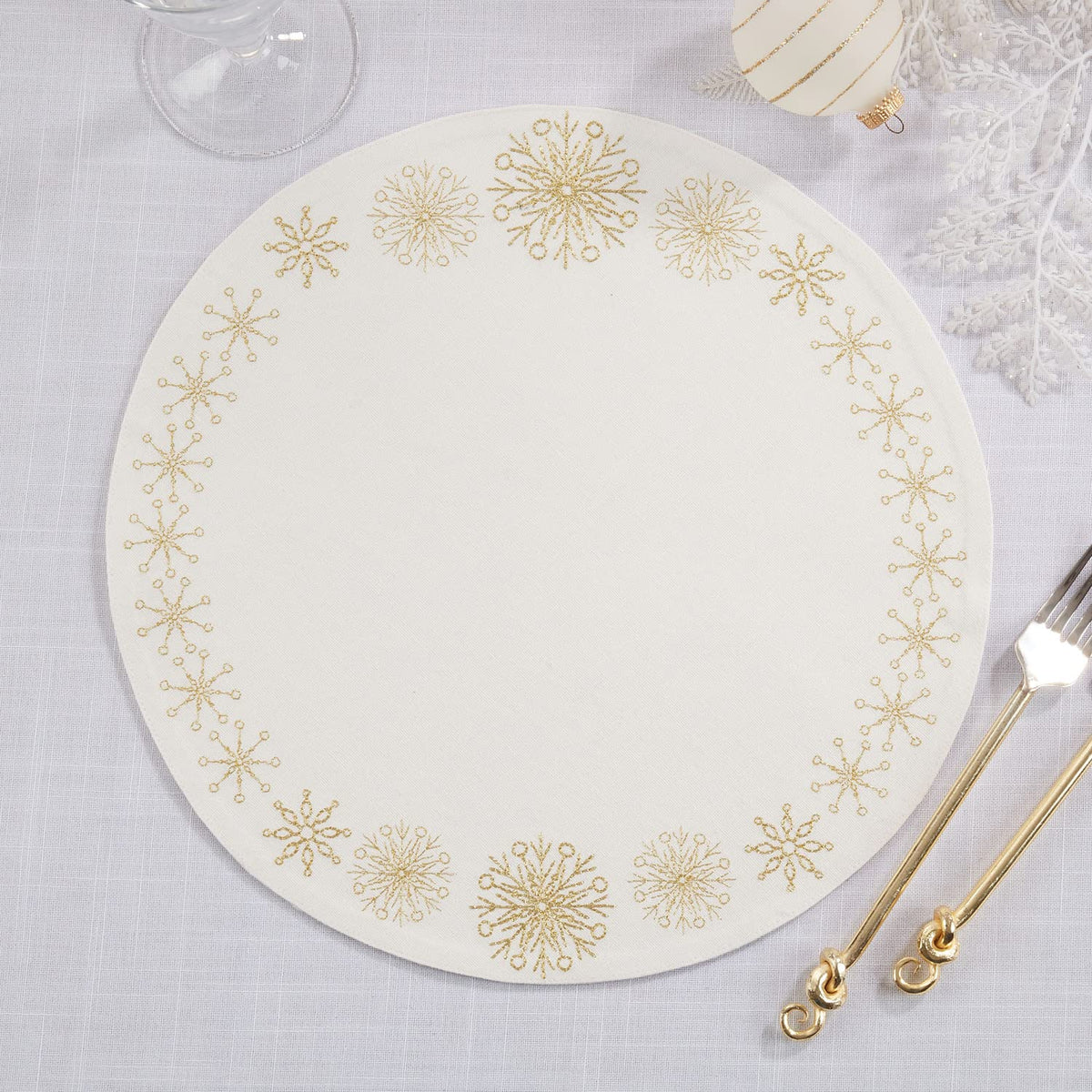 Embroidered Christmas Round Placemats – Set of 4