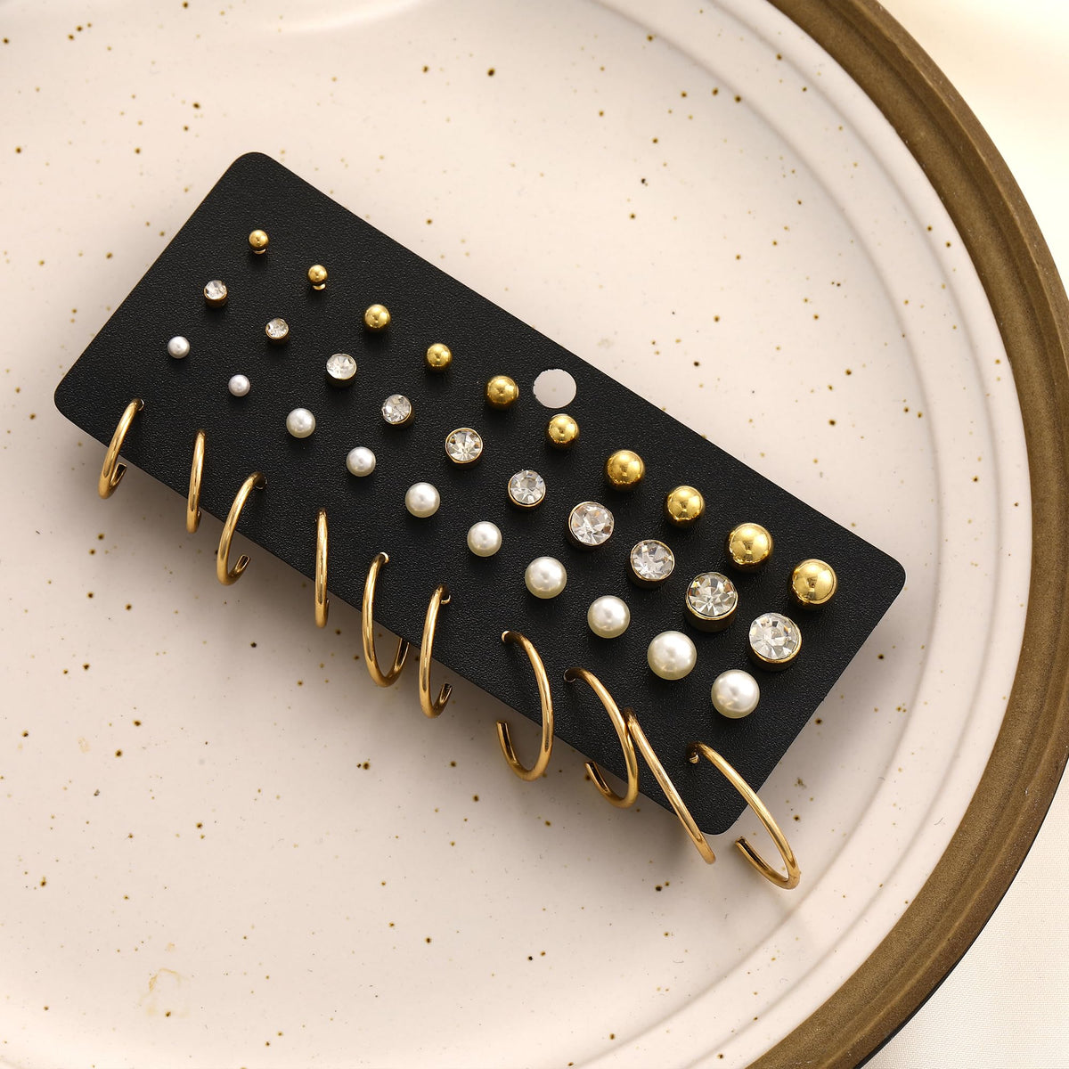 68-Piece Fashion Jewelry Gift Collection