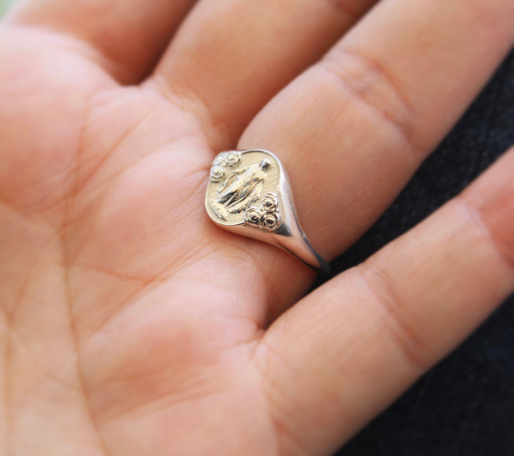 925 Sterling Silver Miraculous Medal Signet Ring