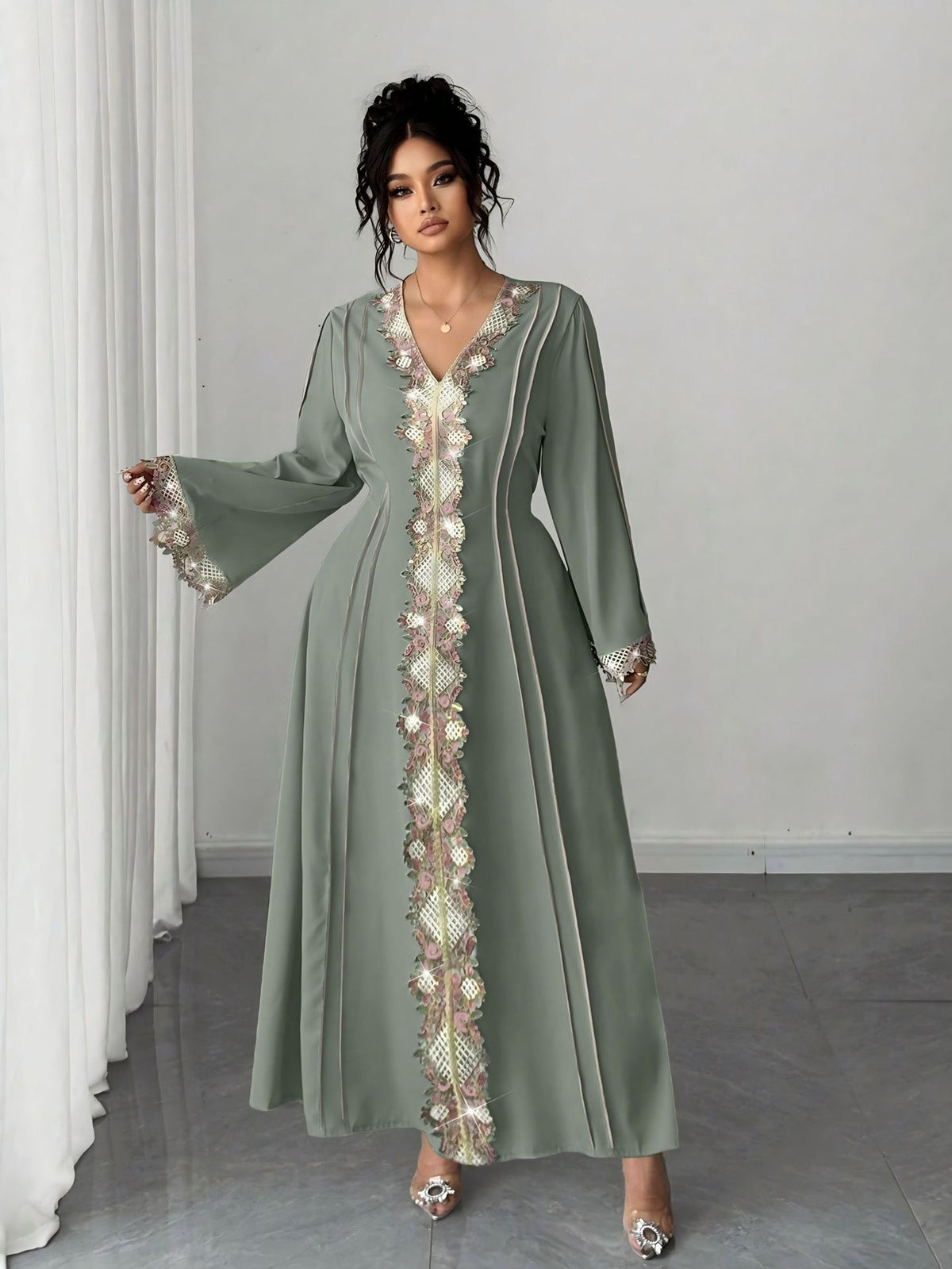 Women's Plus Size Lace Embroidered V-Neck Dress