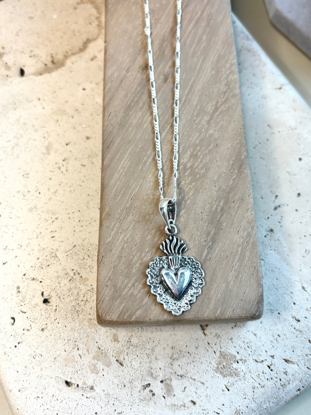 925 Sterling Silver Sacred Heart Figaro Necklace