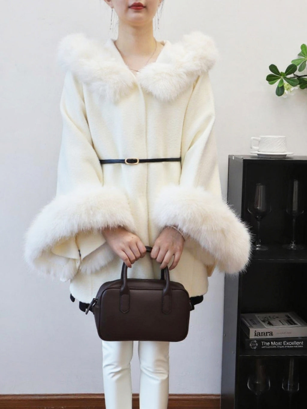 Hooded Sleeveless Sweater Jacket