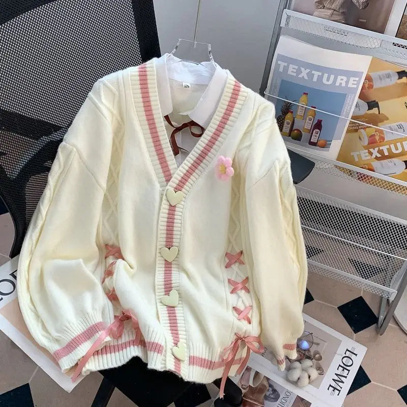 Heart-Button Ribbon Cardigan