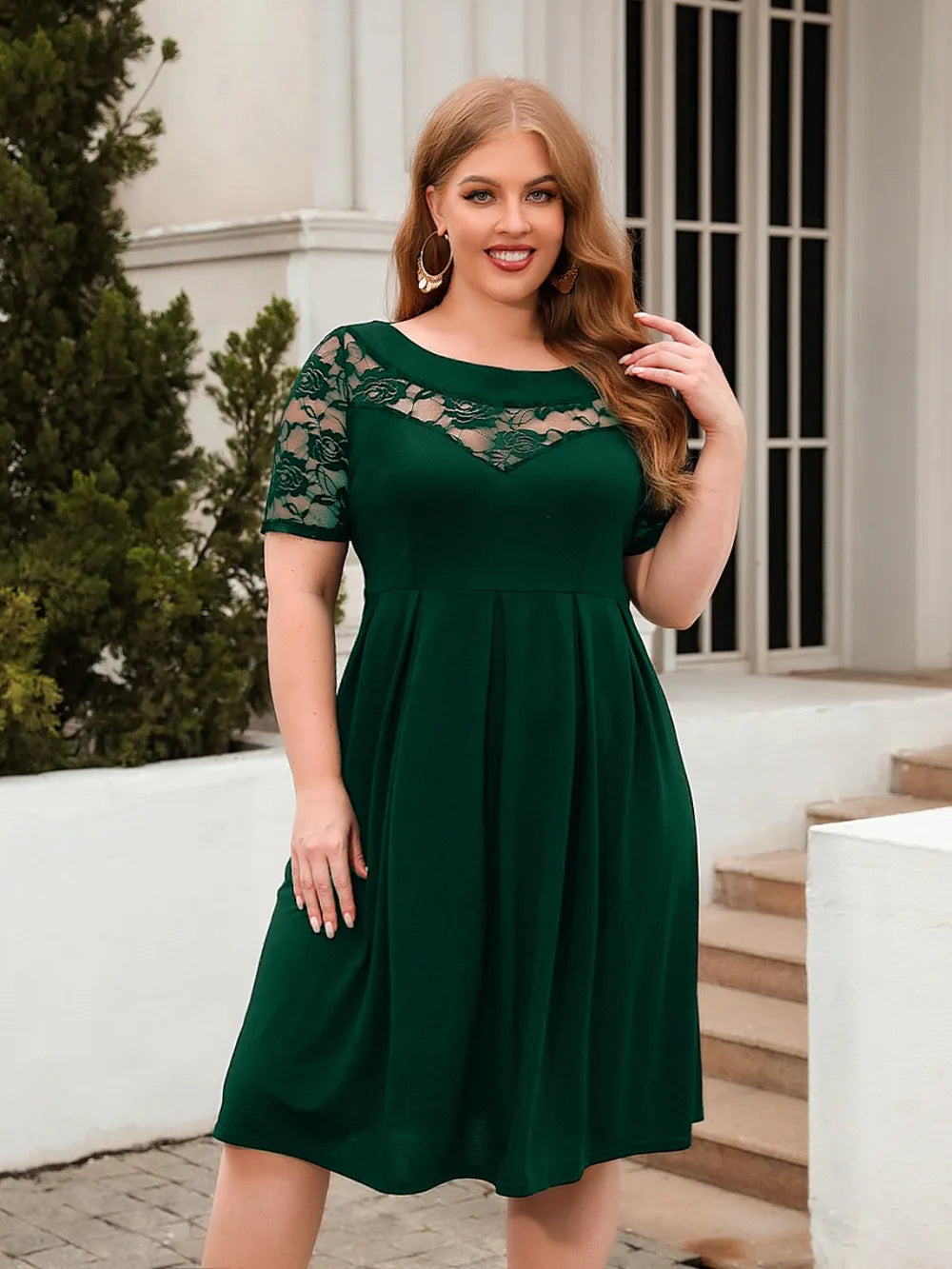 Women's Plus Size Ruched Short-Sleeve Dress