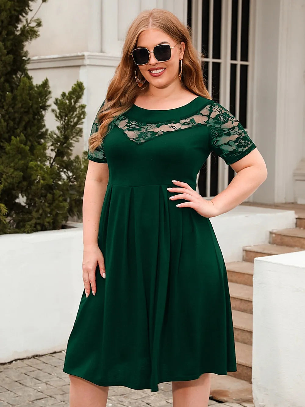Women's Plus Size Ruched Short-Sleeve Dress