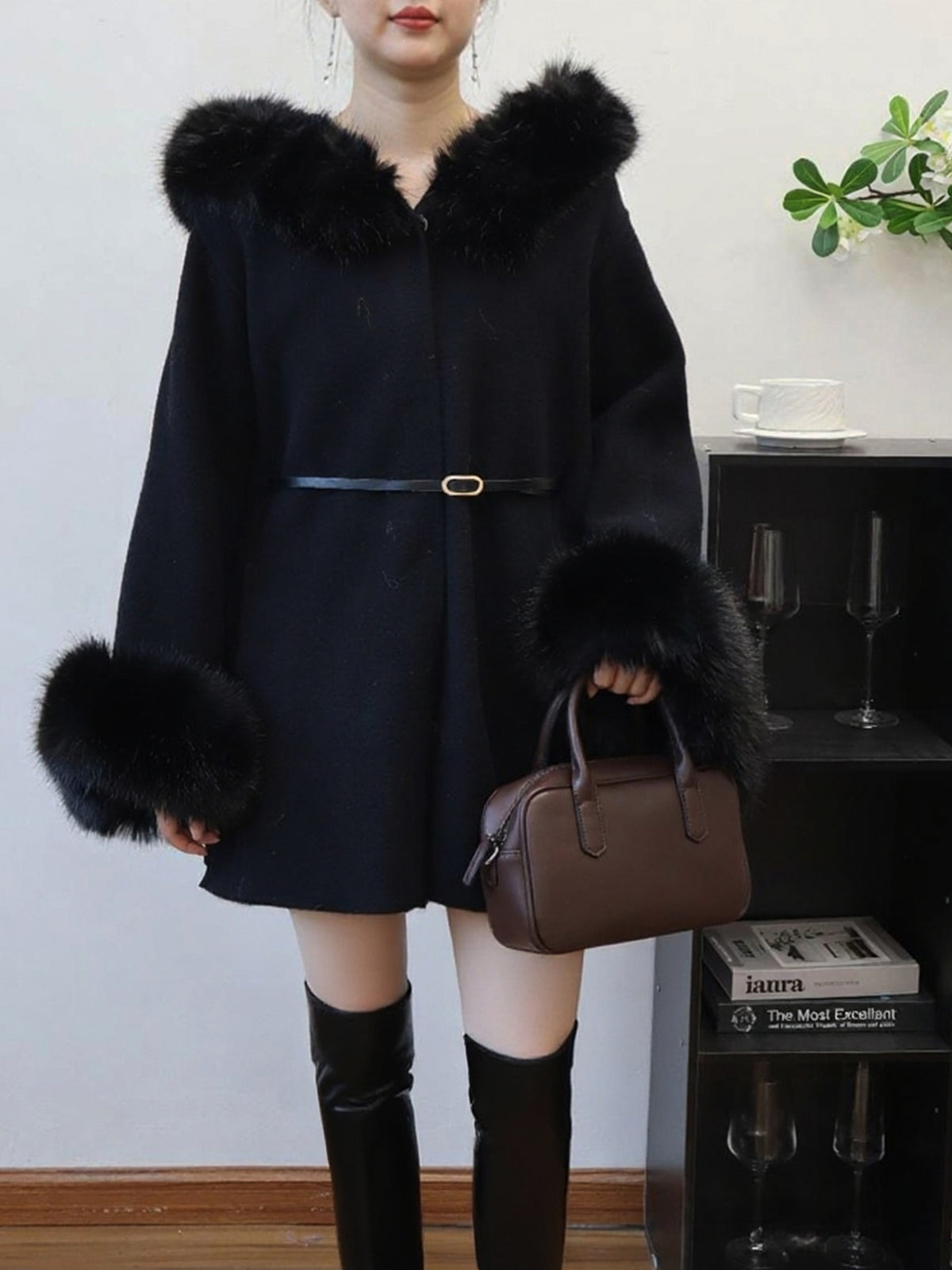Hooded Sleeveless Sweater Jacket