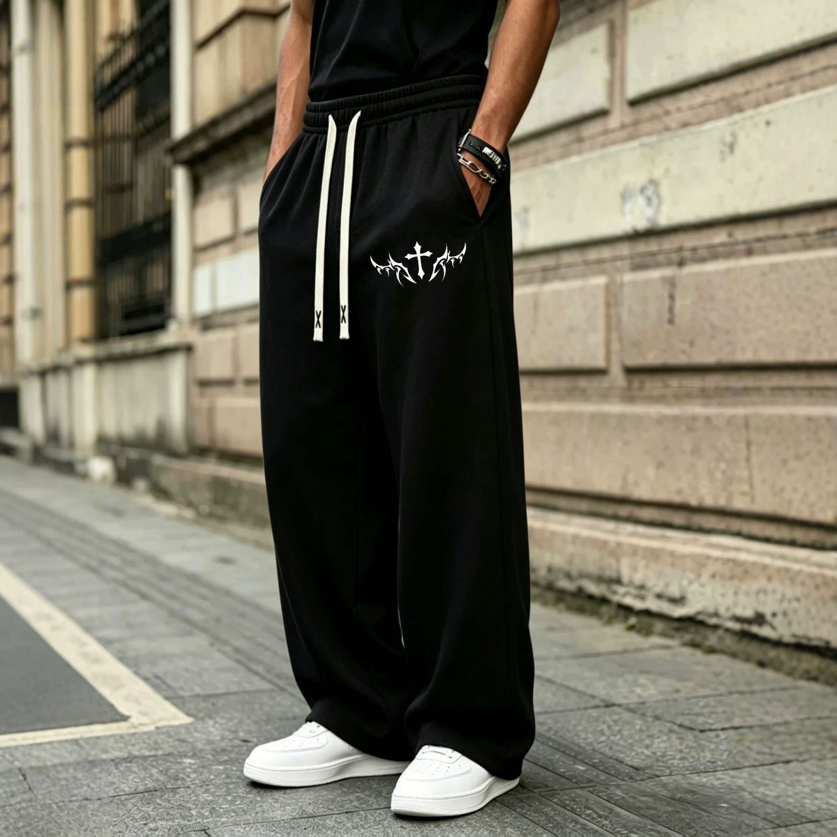 Women's Plus Size Lightweight Straight-Leg Sweatpants
