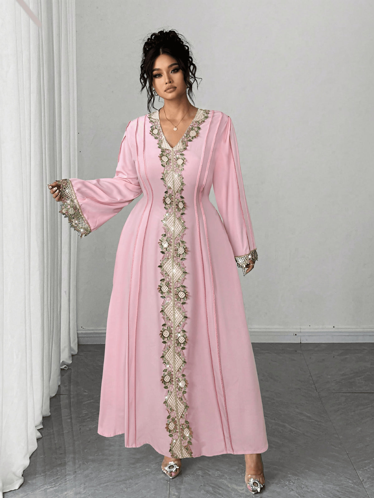 Women's Plus Size Lace Embroidered V-Neck Dress