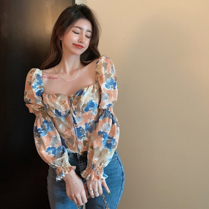 Retro Bow-Detail Puff-Sleeve Top