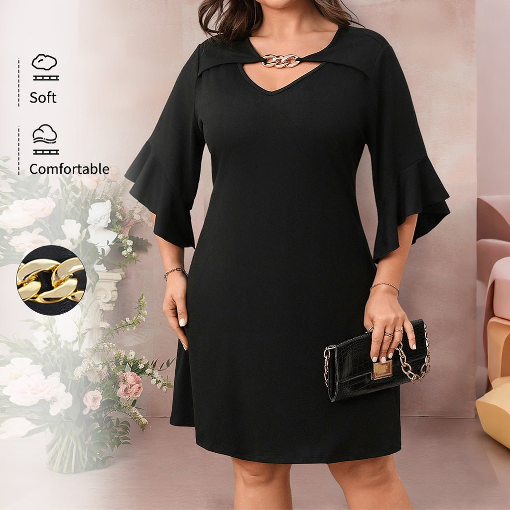 Women's Plus Size Flare-Sleeve V-Neck Midi Dress