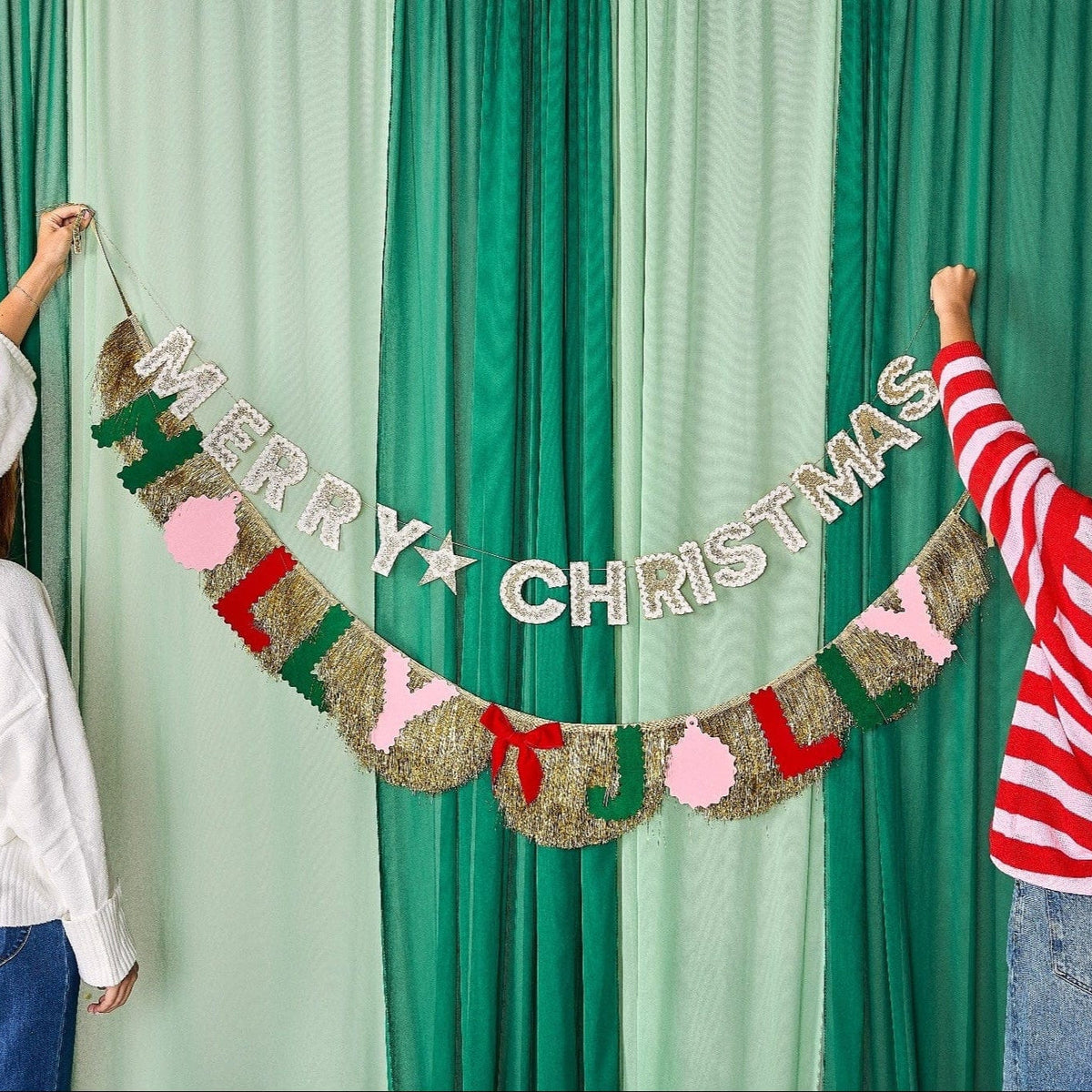 Merry Christmas Gold Shimmer Banner – 80 in