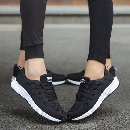Women's Breathable Mesh Athletic Sneakers