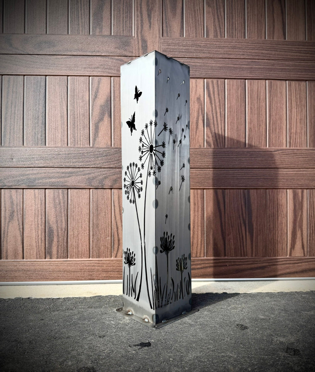 Blowing Dandelions Solar Steel Garden Luminary