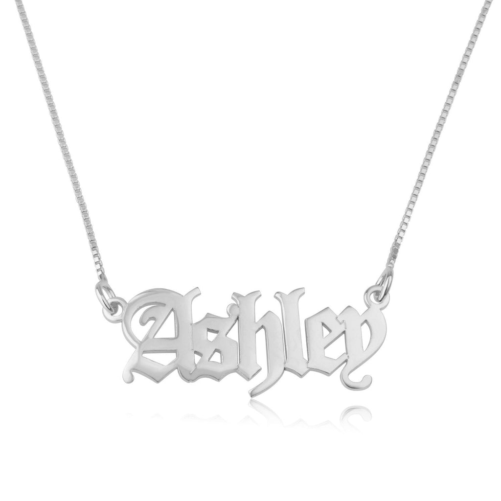 Personalized Script Name Necklace – Custom Font & Chain