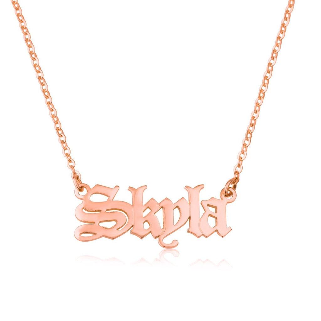 Personalized Script Name Necklace – Custom Font & Chain