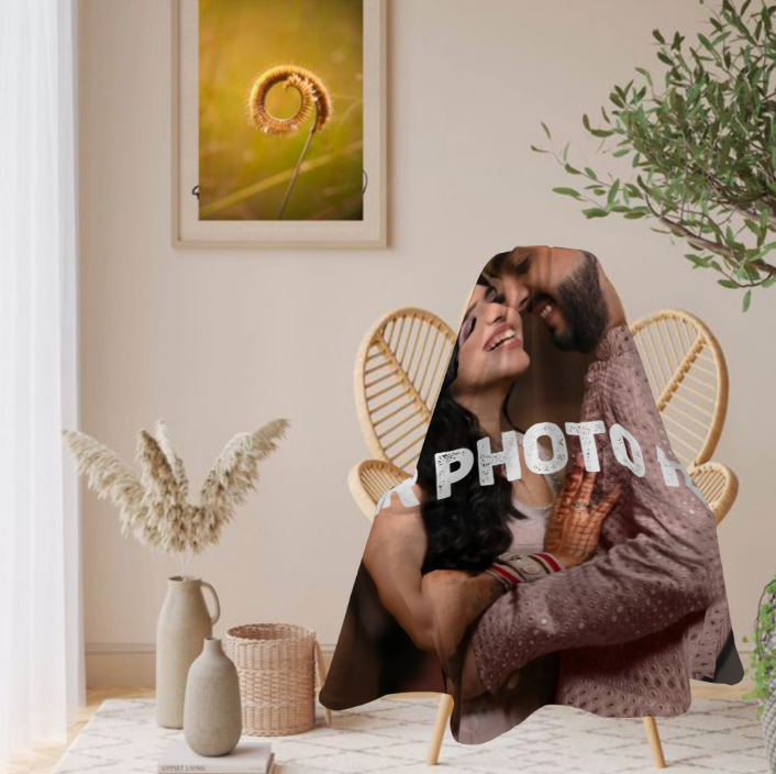 Custom Round Photo Flannel Blanket – 47 or 60 Inches