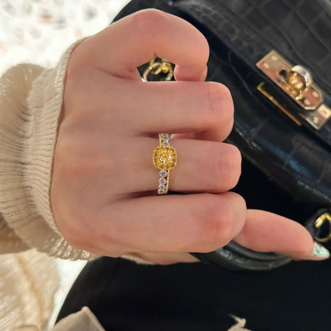 Yellow-Stone Sugar Cube & Pineapple Fashion Ring