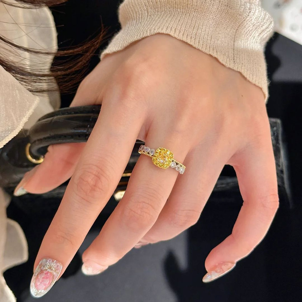 Yellow-Stone Sugar Cube & Pineapple Fashion Ring