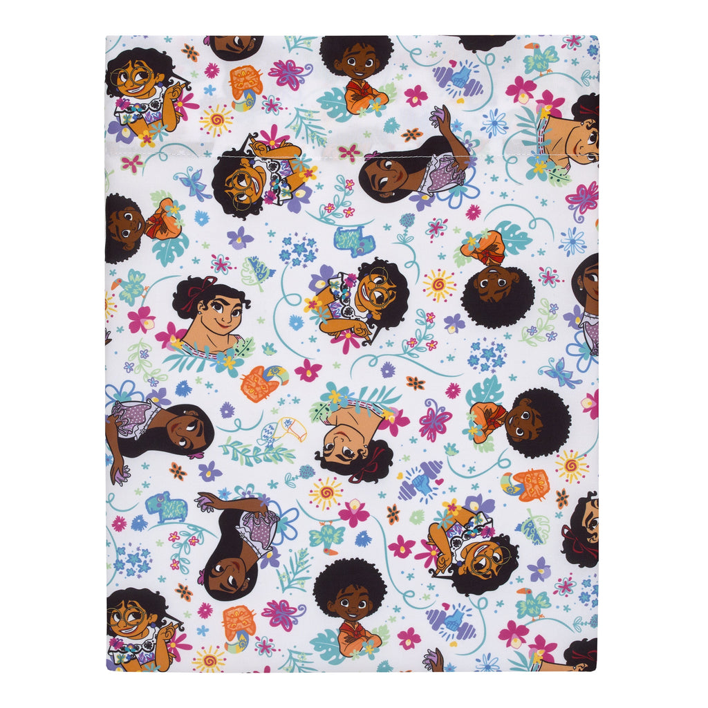 Disney Encanto Power Trio Toddler Bedding & Blanket — 5 Pieces