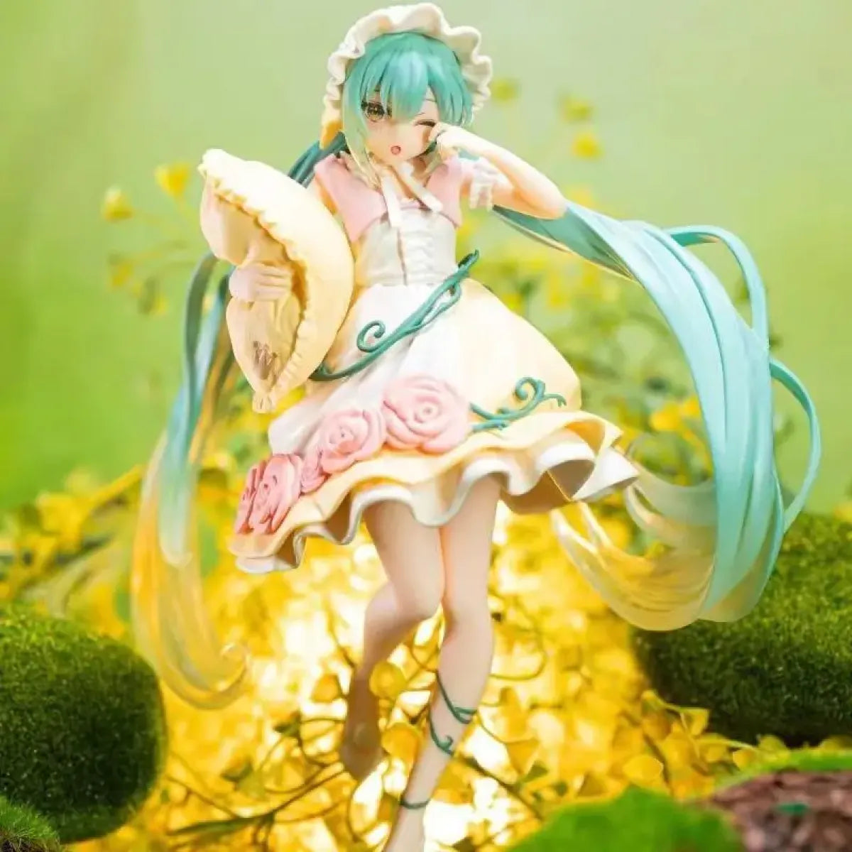 Anime Miku Figurines