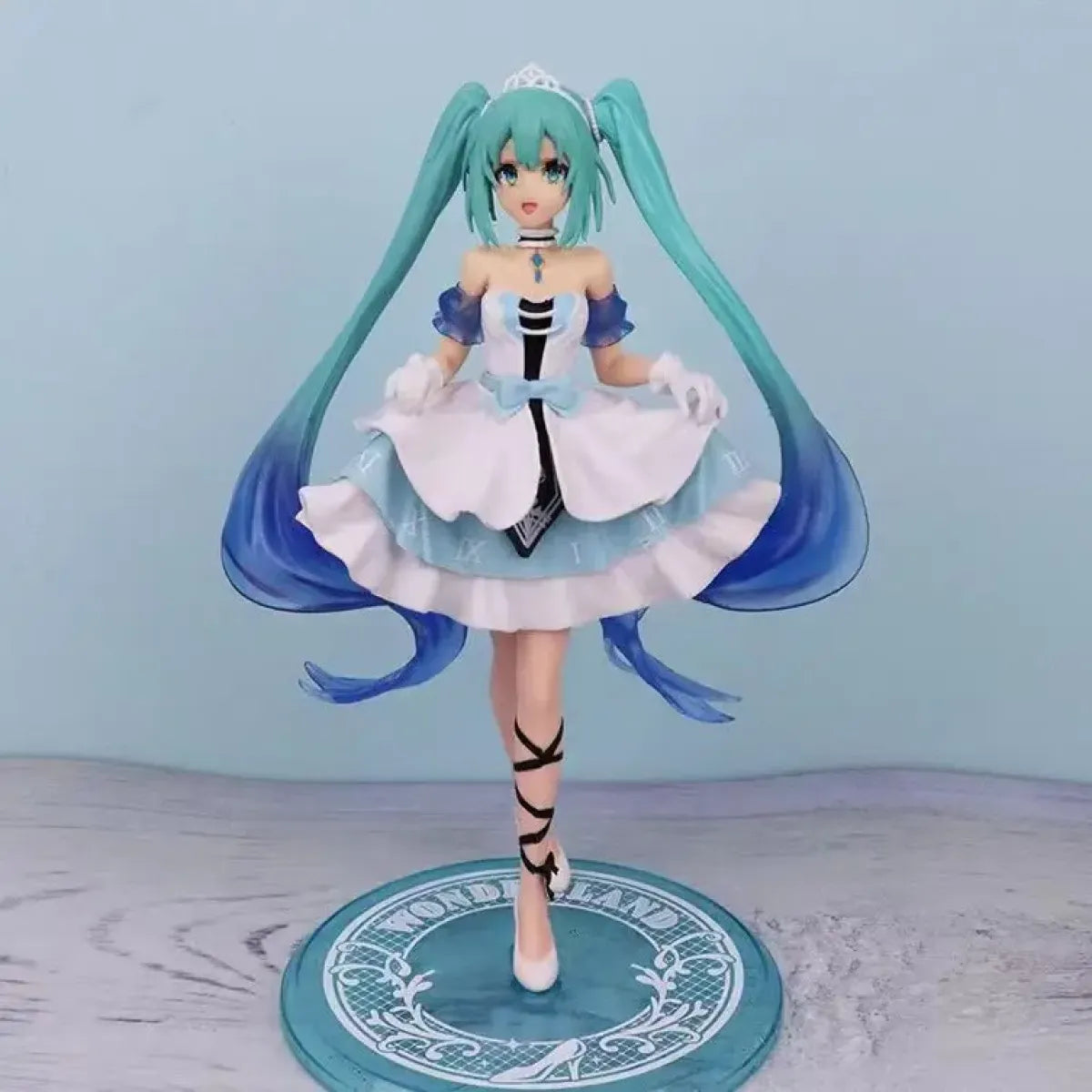 Anime Miku Figurines